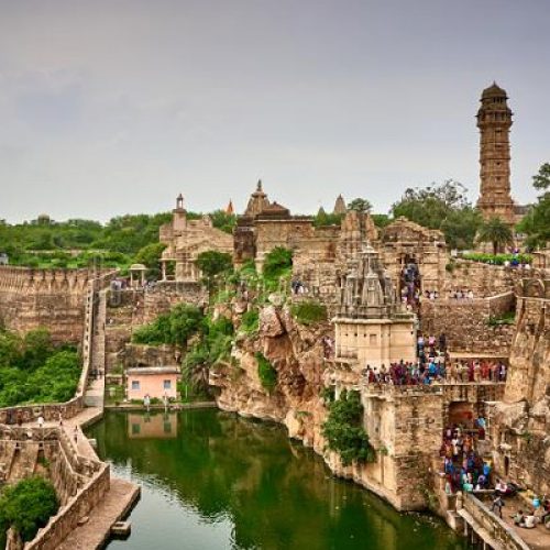 jaipur-to-chittorgarh-taxi